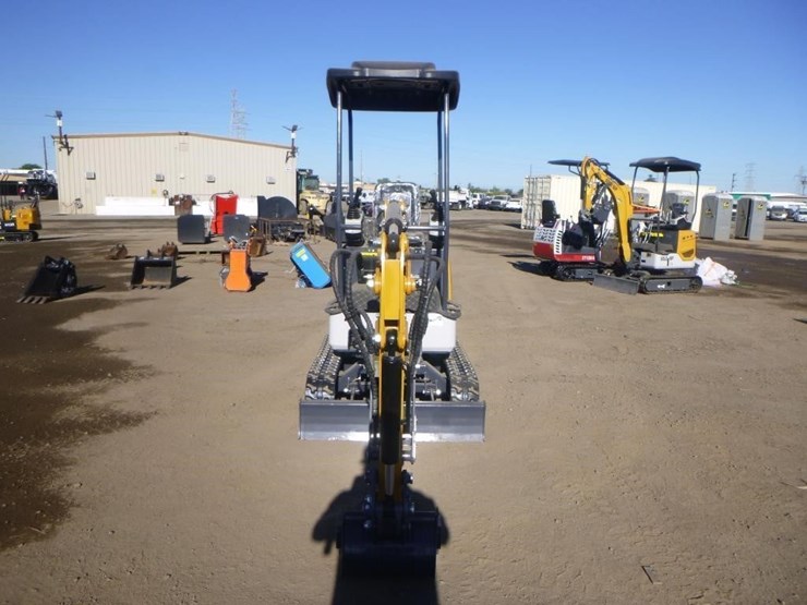 2025-sdlanch-sdle18p-hydraulic-excavator-image-6