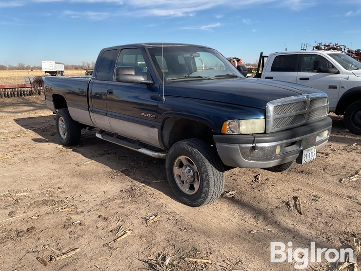 2001-dodge-ram-2500-image-3