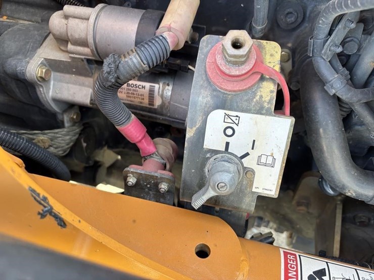 2021-case-570n-ep-image-58