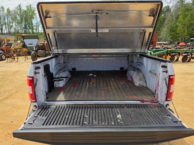 2019-ford-f150-xl-image-7