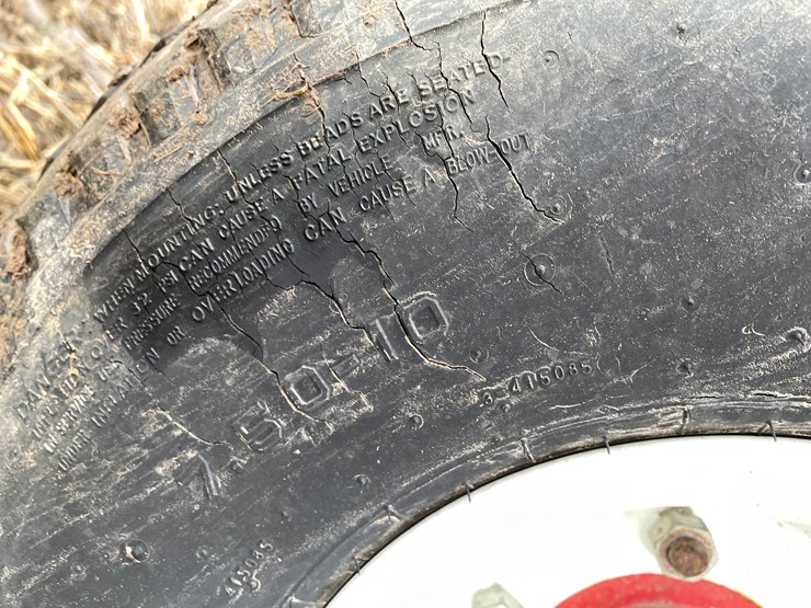 #103-•-unverferth-header-cart-image-29