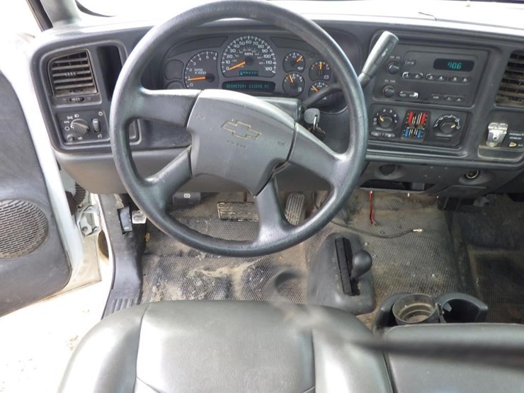 2003-chevrolet-1500-image-7