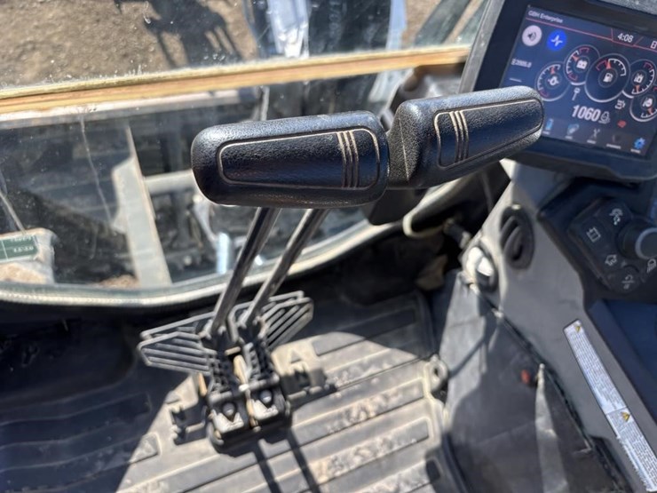 2022-bobcat-e42-image-30