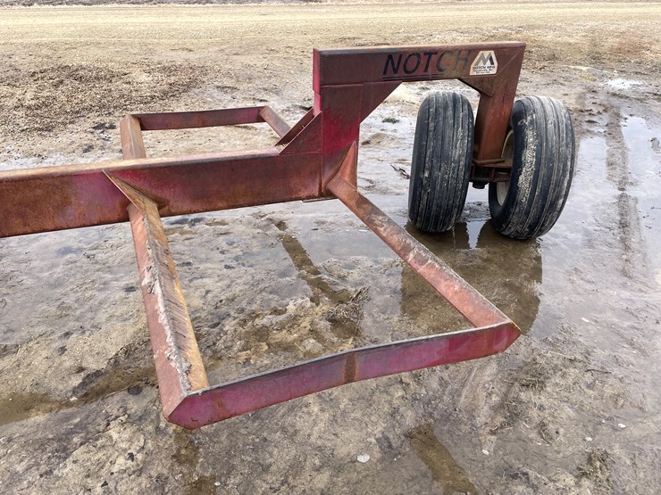 #2395-•-notch-bale-mover-image-16