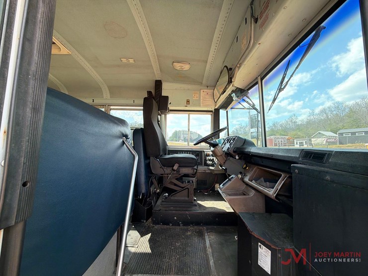 2002-caterpillar-3126-image-13