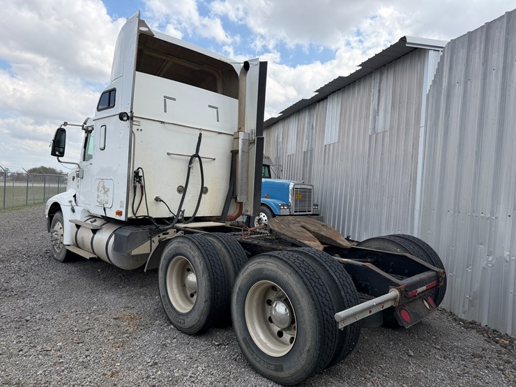 2002-international-9200i-image-4