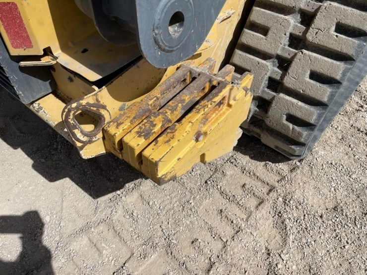 2013-deere-333e-image-13