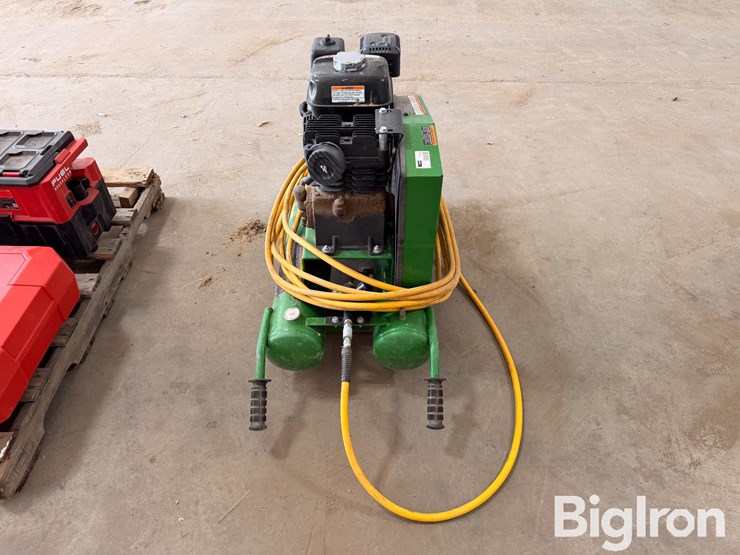 john-deere-ac1-8gh-air-compressor-image-6