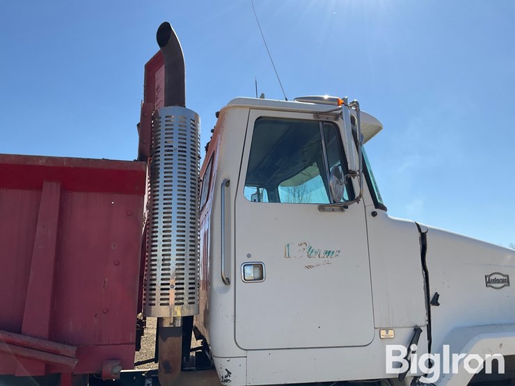 1995-autocar-acl64-image-12