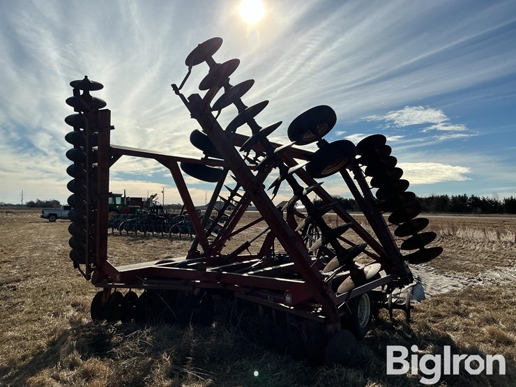 international-490-image-5