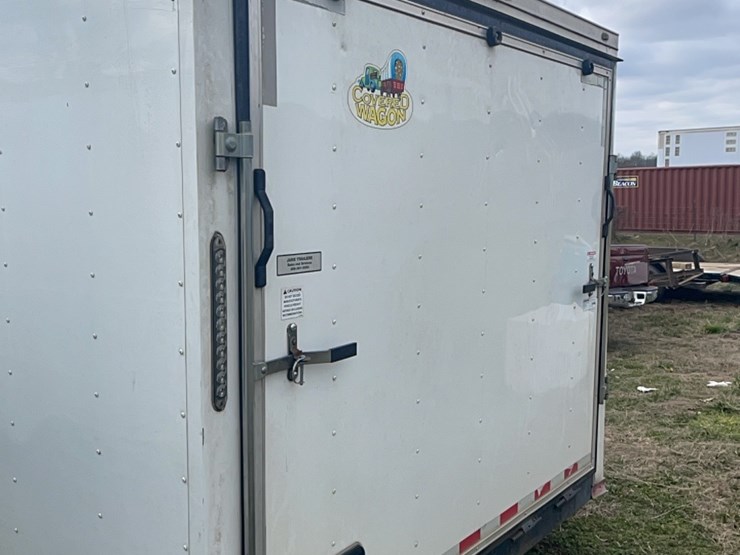 2020-20x8-covered-wagon-enclosed-trailer-let-down-back-door-side-door-image-10