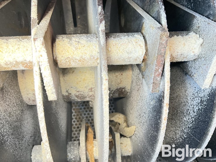 international-1150-image-16