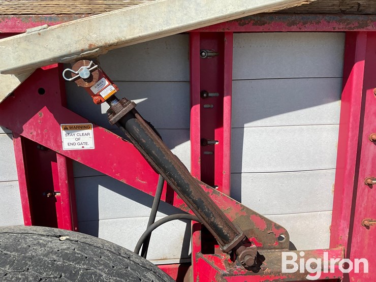 hagedorn-series-ii-276-manure-spreader-image-18