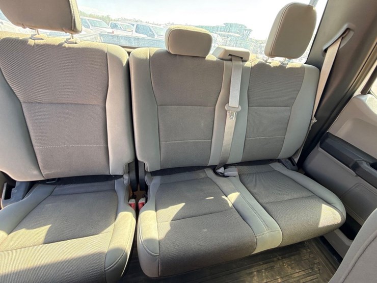 2018-ford-f150-xl-image-9