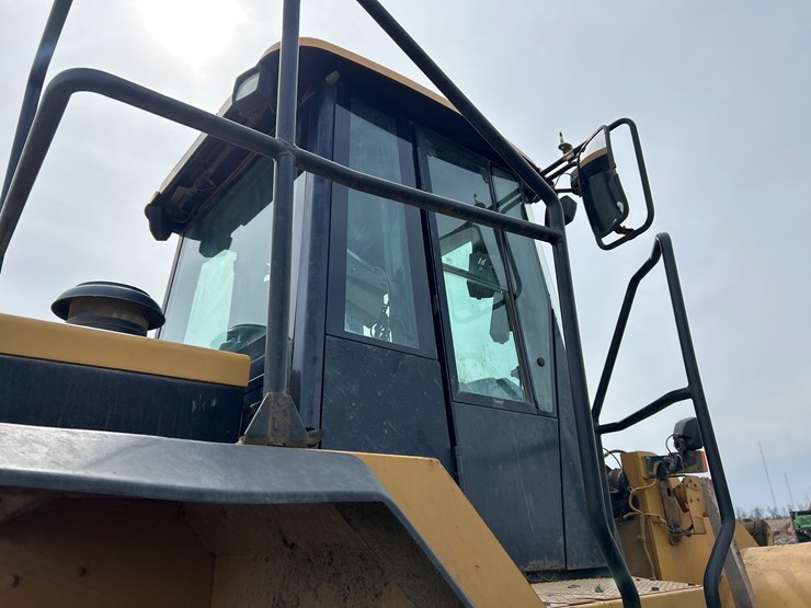 caterpillar-980g-image-47