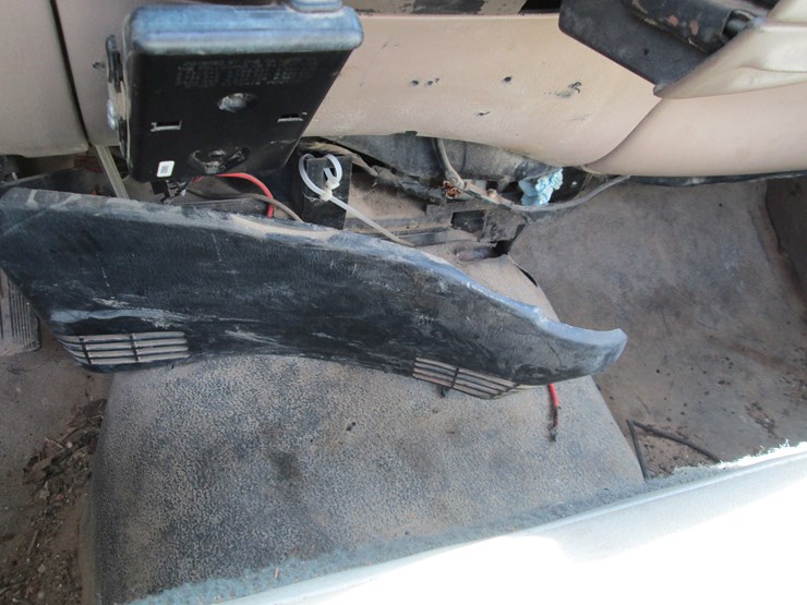 1998-ford-f250-image-25