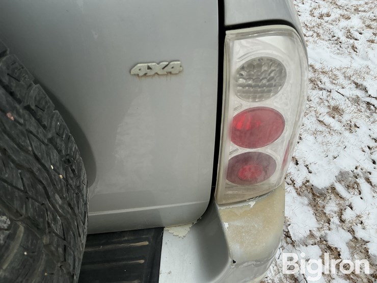 2002-suzuki-grand-vitara-image-18