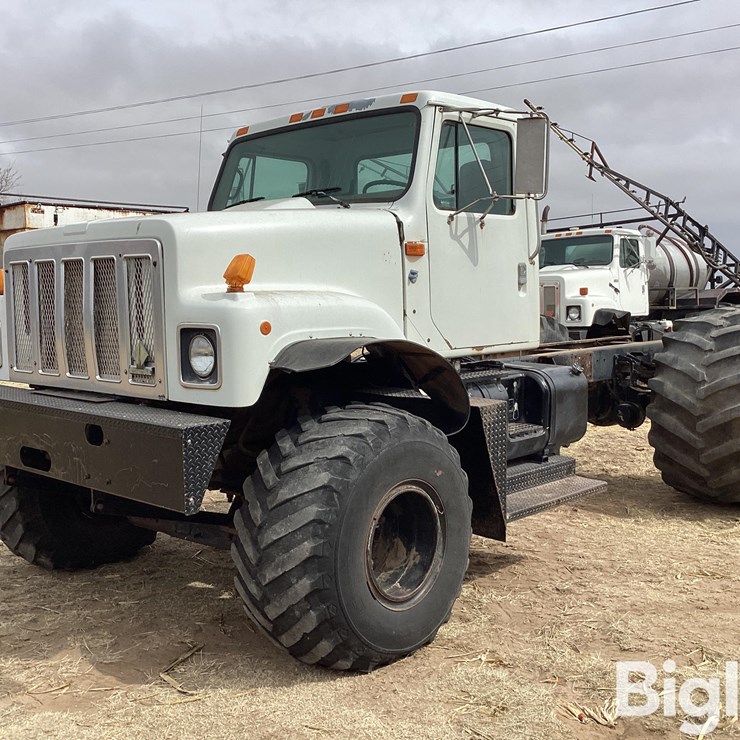 1997 INTERNATIONAL 2554