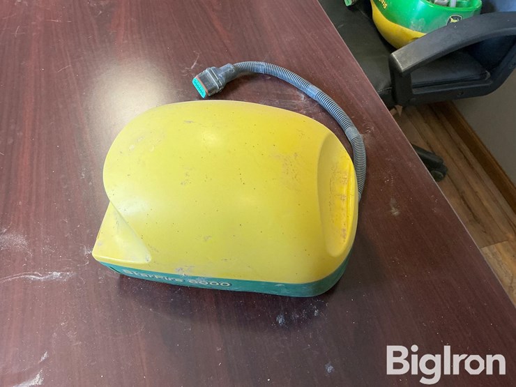 2017-john-deere-6000-image-4