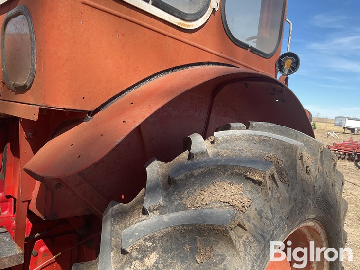 1966-international-806-image-13