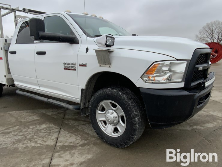 2015-ram-3500-slt-image-10