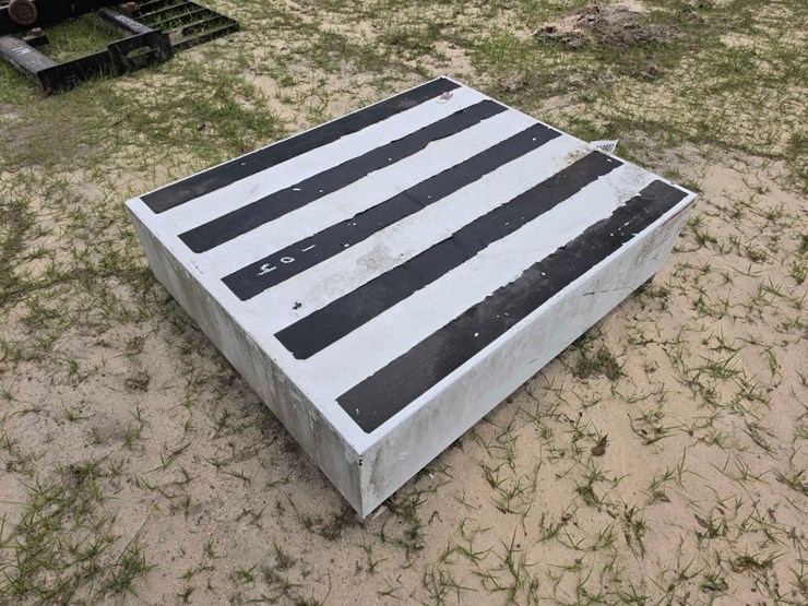 104---weather-gaurd-pack-rat-tool-box-image-1