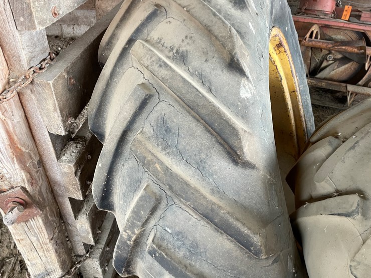 #2384-•-clamp-on-tractor-duals-image-5