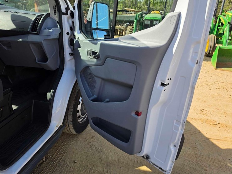 2016-ford-f350-image-9