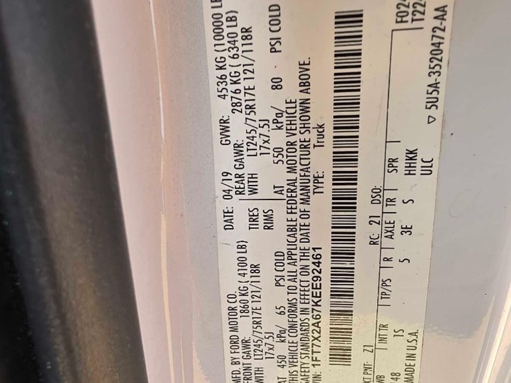 2019-ford-f250-xl-image-14