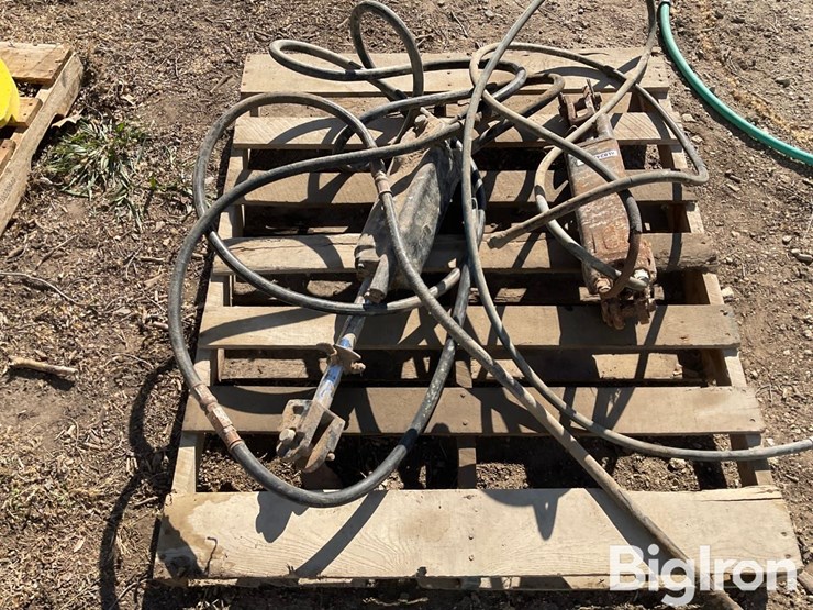 john-deere-8-image-4