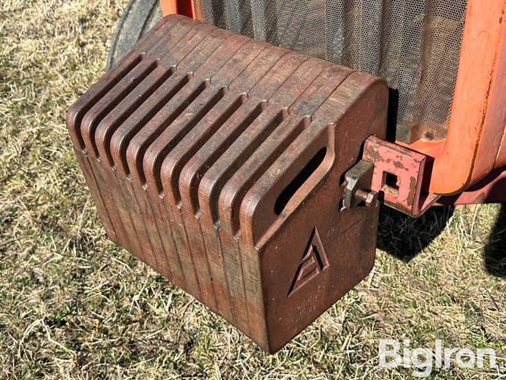 1975-allis-chalmers-7060-image-10