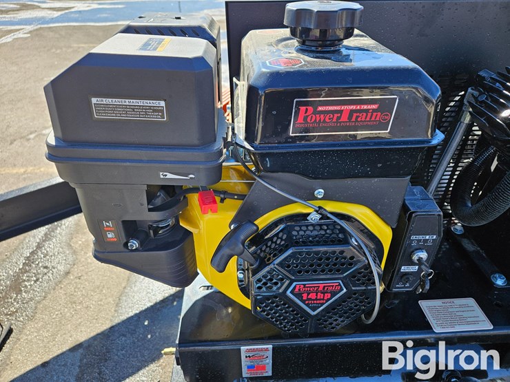 2014-massey-ferguson-730-image-16