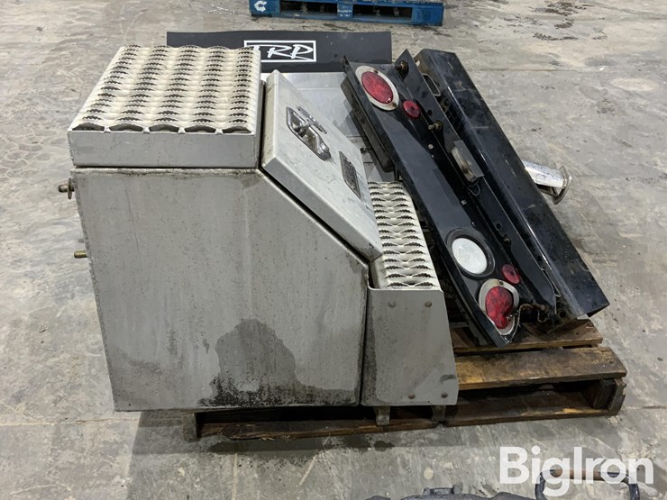 massey-ferguson-730-image-20