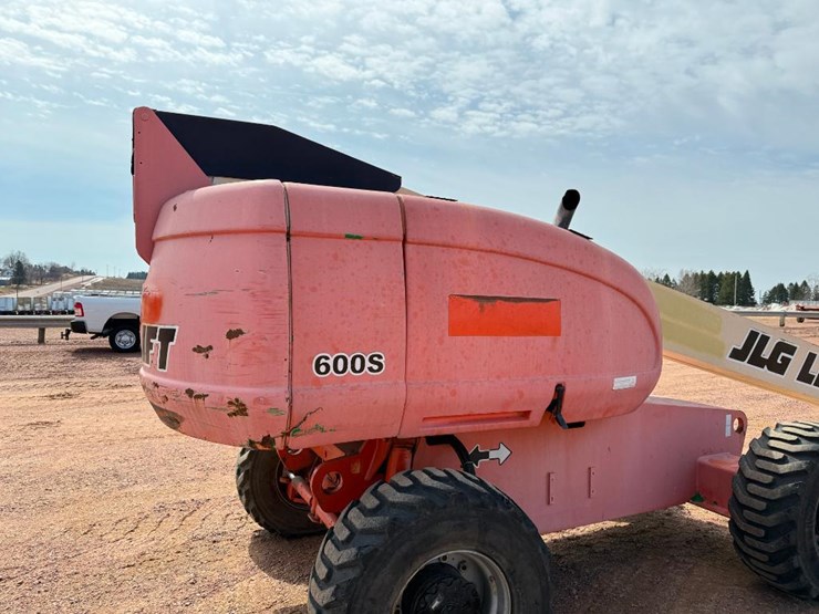 jlg-600s-image-22