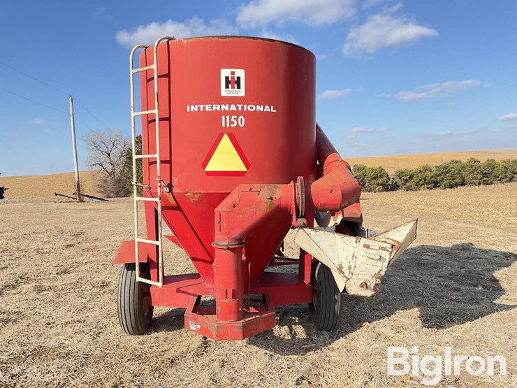 international-1150-image-6