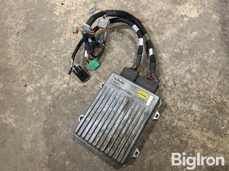 trimble-nav-controller-2-ag-gps-image-1