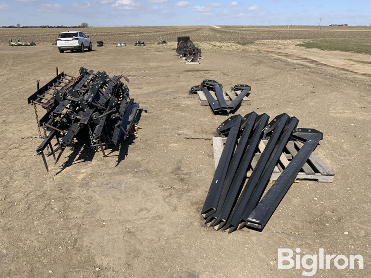 john-deere-2310-image-8