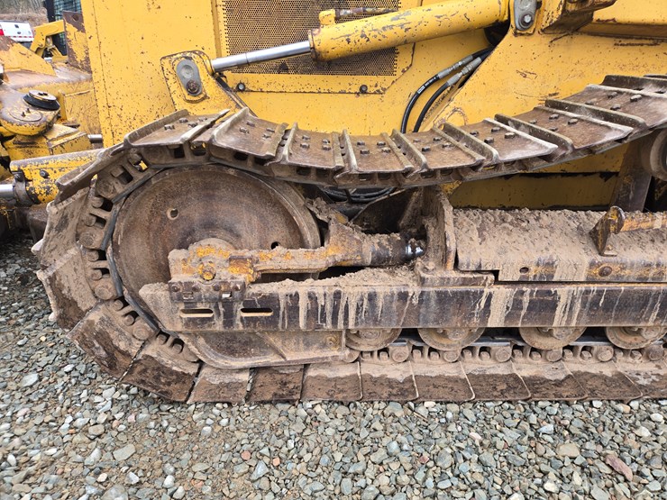 deere-550g-lt-image-54