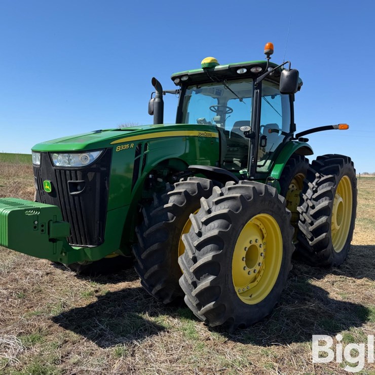 2012 JOHN DEERE 8335R