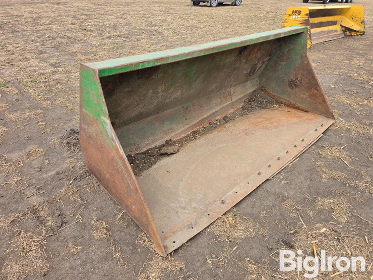 john-deere-8-image-3