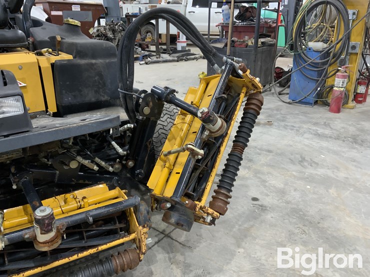 massey-ferguson-730-image-12