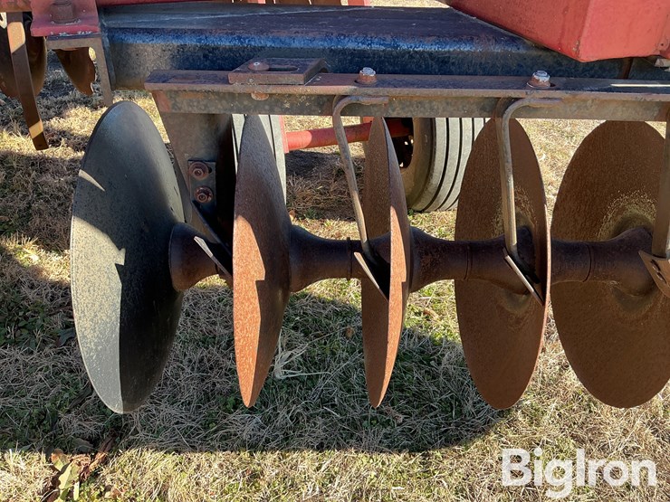 case-ih-596-image-16