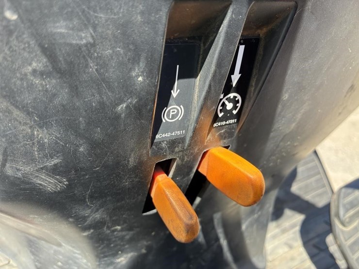 2018-kubota-b26-image-16