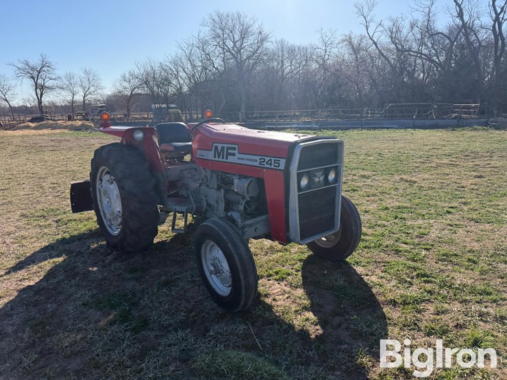 1978-massey-ferguson-245-image-3