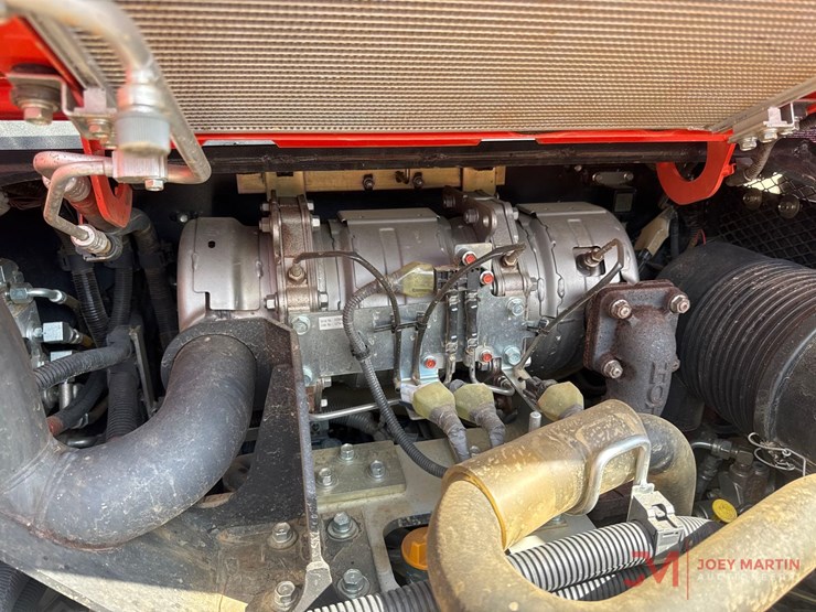 2023-kubota-svl75-2-image-14