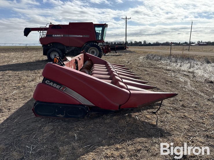 2010-case-ih-3408-image-4