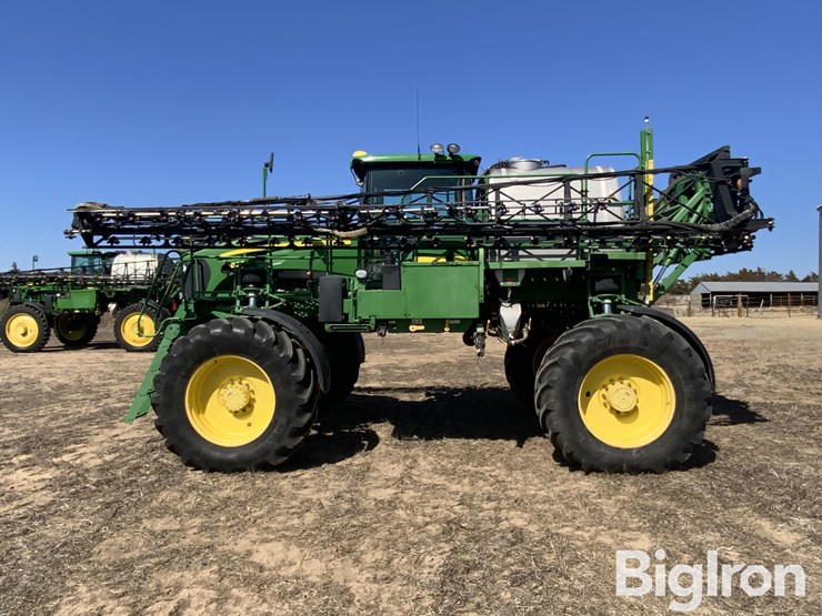 2013-john-deere-4830-image-8