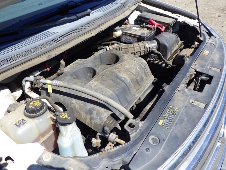 2013-ford-edge-image-11