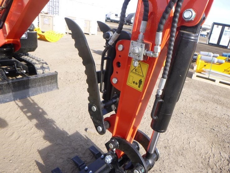 2025-tpm-20khydraulic-excavator-image-12