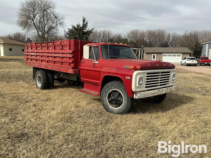 1972-ford-f600-image-3
